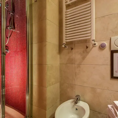 Tolentino Guest house 3*